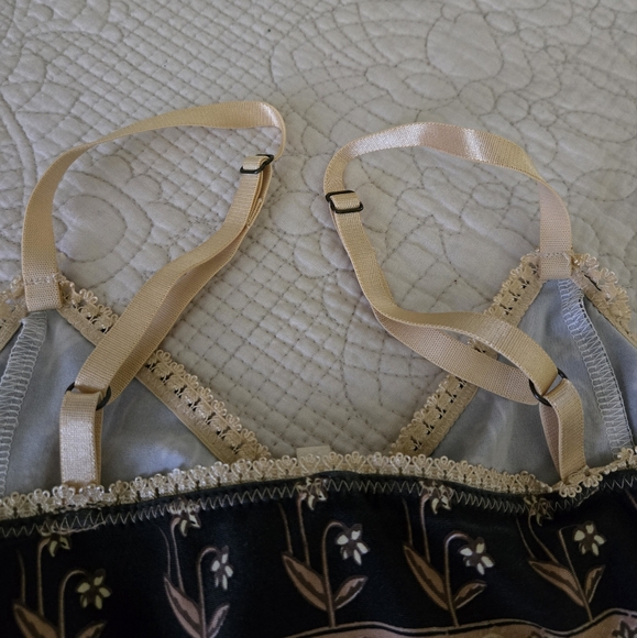 🌸Spell Bohemian Royale Charcoal Bralette SZ L 🖤🦄 1 DAY SALE❣️ - Picture 4 of 7